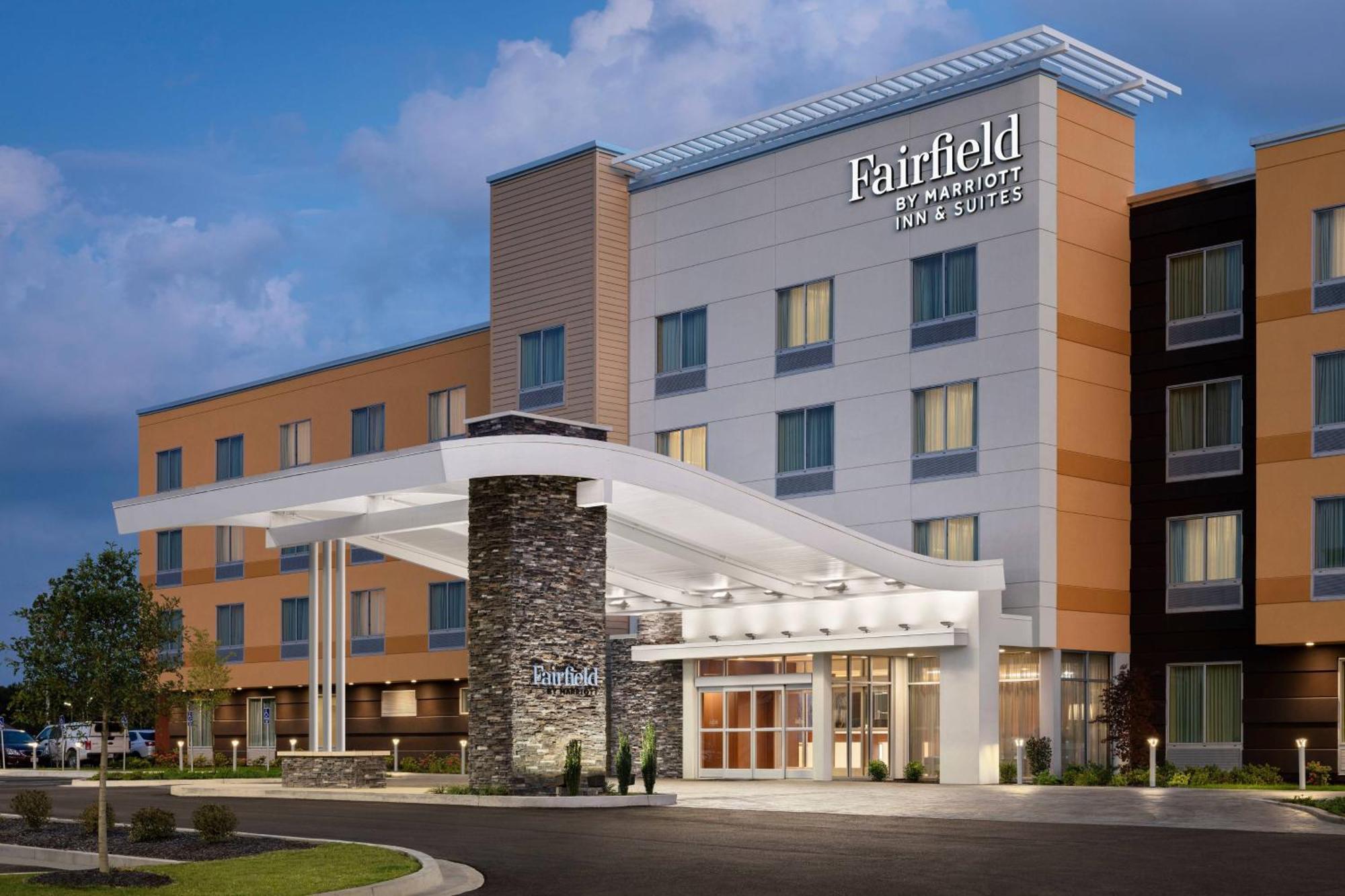 Fairfield By Marriott Inn & Suites Ashtabula Austinburg Exterior photo